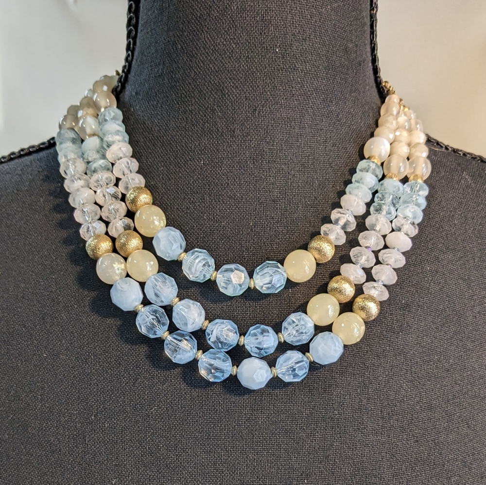 Triple stand vintage blue & white frosted gold tone necklace 18"